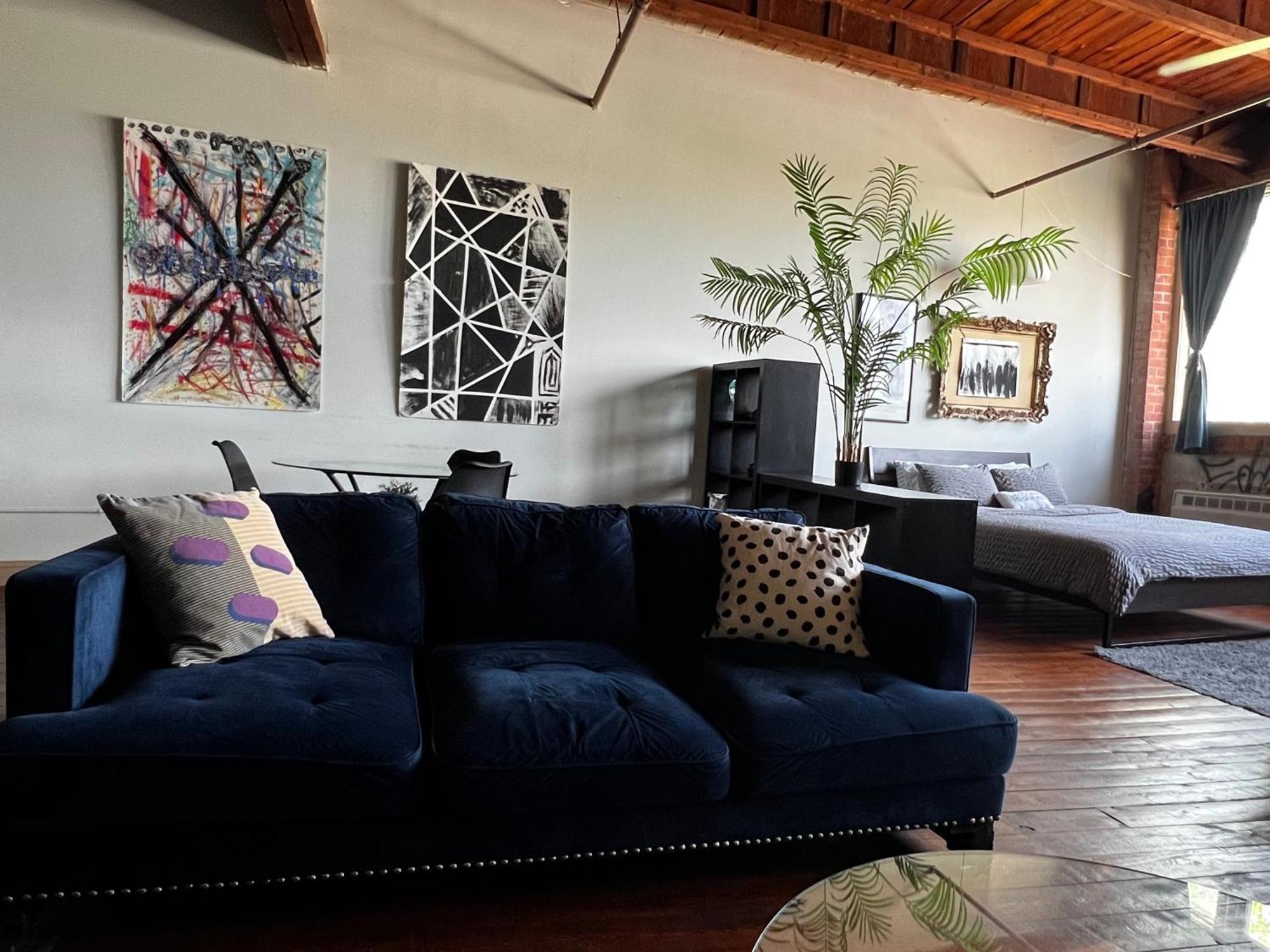 420 Friendly Skyline View Downtown Loft Free Parking Detroit